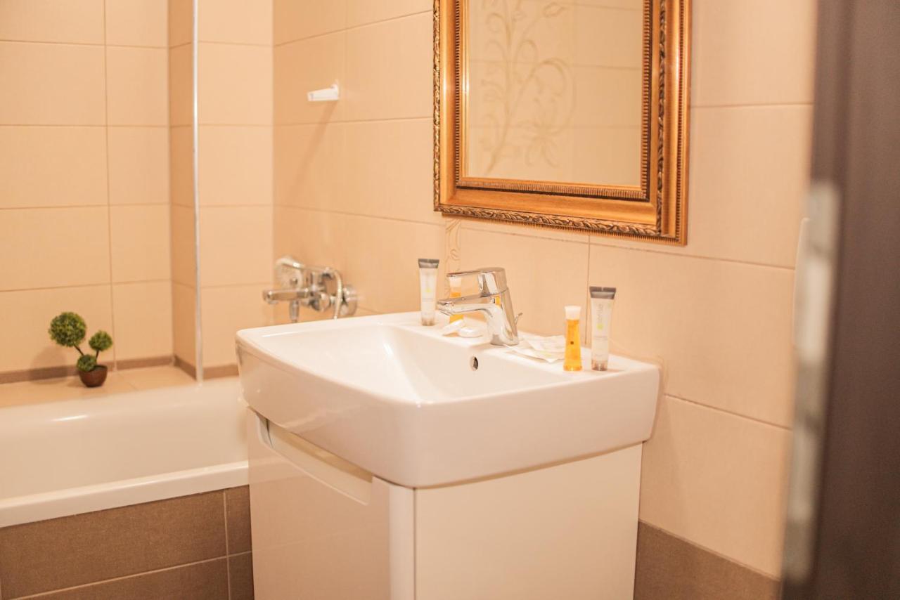 Forest Therapy Suite - Sub Padure Grand Comfort Braşov Exterior foto